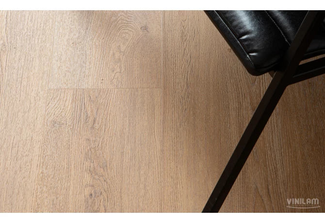 Кварц-винил Дуб Гранада (1227*232*2,5 мм) — купить в Уфе