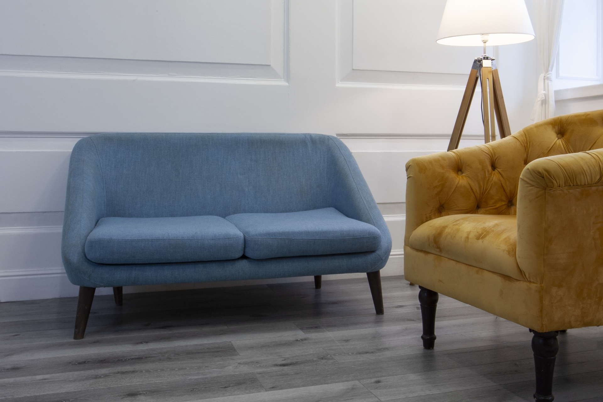 Усовершенствованная кварц-виниловая плитка «Damy Floor» Дуб Сильвер (1227*187*2,5 мм) — купить в Уфе