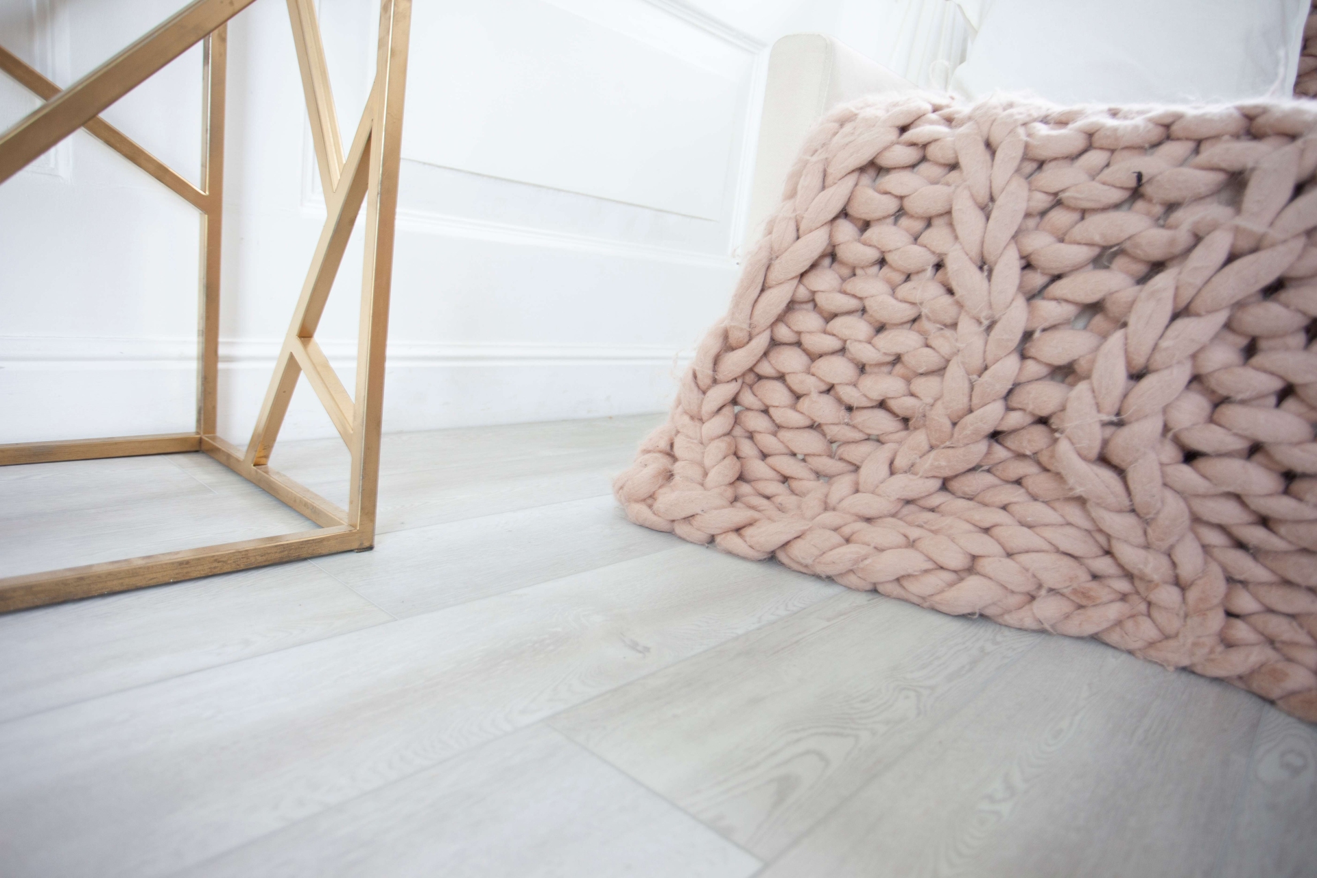 SPC ламинат «Damy Floor» Дуб Зимний (1220*180*4 мм) — купить в Уфе