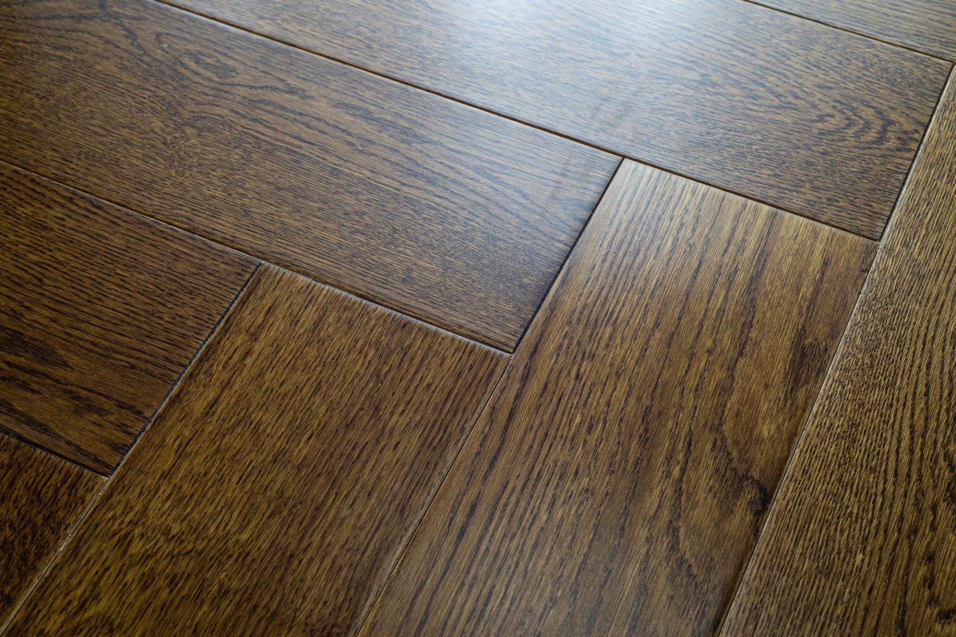 Инженерный паркет «Damy Floor» Ореховый (укладка елочкой) — купить в Уфе