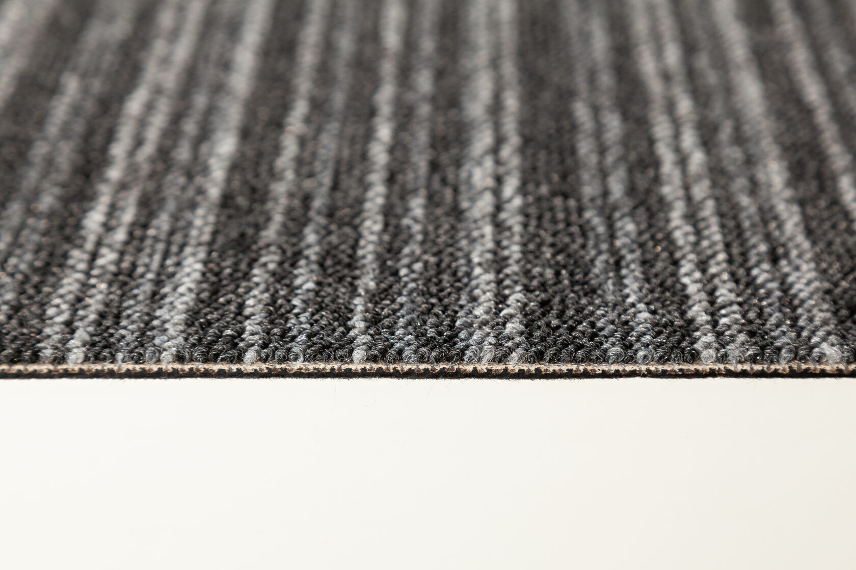Ковровая плитка "Bonkeel" Space Strip Graphit (500*500*5,9 мм) — купить в Уфе