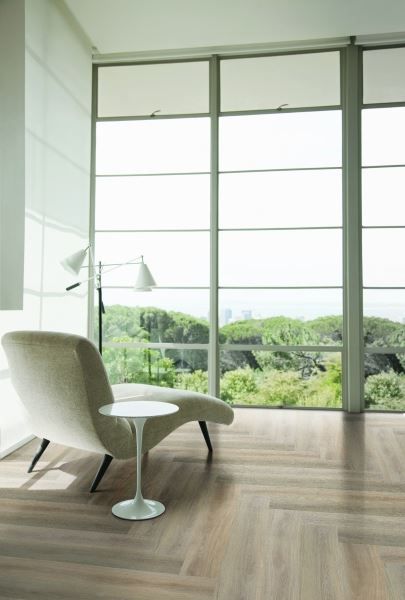 Кварцвиниловая плитка "LG" Орешник классический (1200*180*2 мм) — купить в Уфе